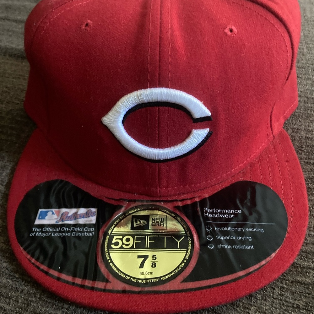 Cincinnati Reds new era 7 5/8 fitted hat
